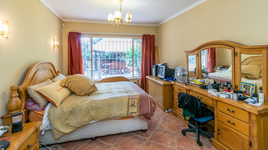 4 Bedroom Property for Sale in Sundowner Gauteng