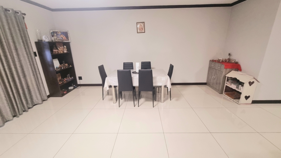 3 Bedroom Property for Sale in Carlswald Gauteng