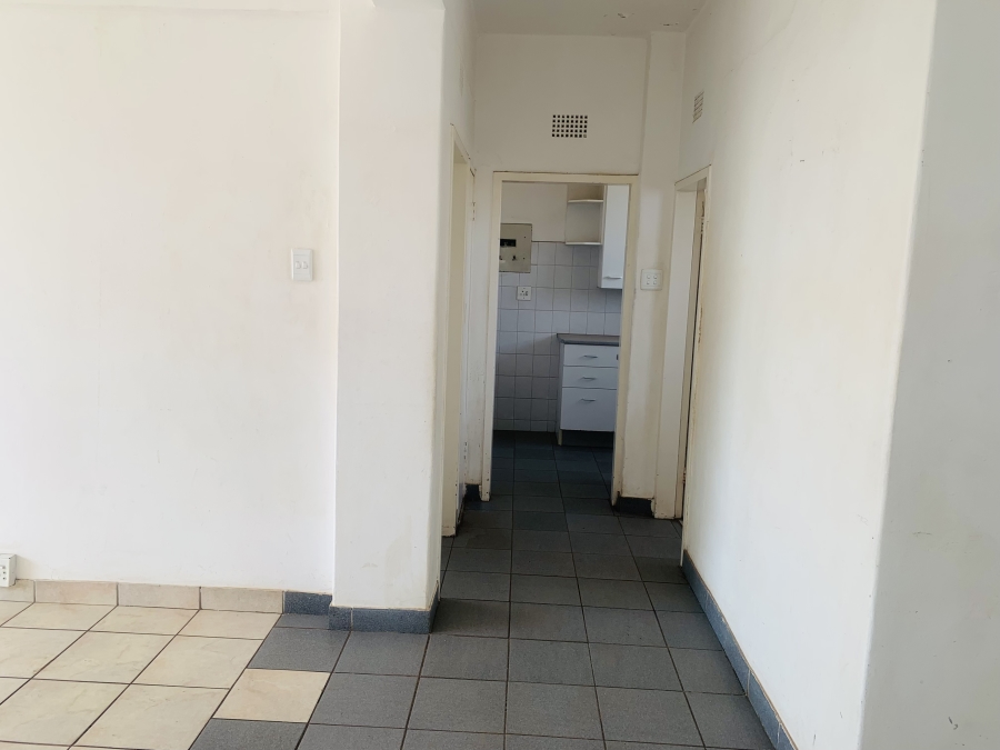 1 Bedroom Property for Sale in Bellevue Gauteng