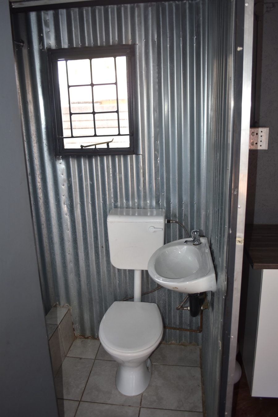 To Let 0 Bedroom Property for Rent in Booysens Gauteng