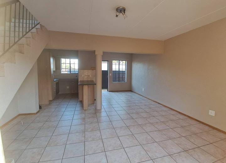 To Let 2 Bedroom Property for Rent in Halfway Gardens Gauteng