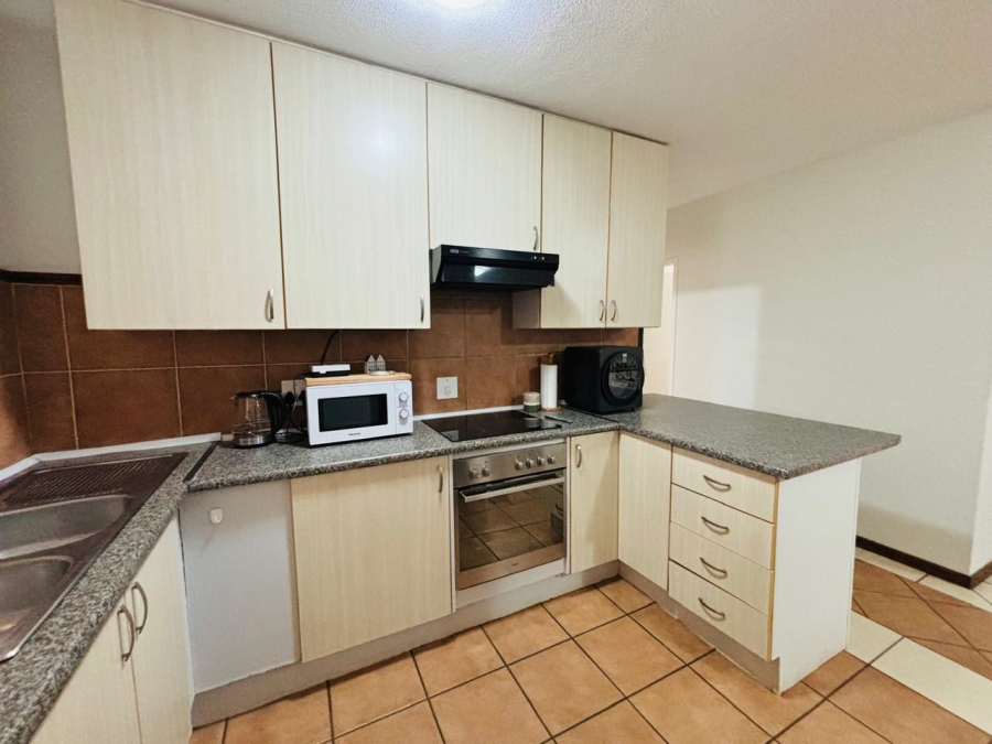 To Let 2 Bedroom Property for Rent in Olympus AH Gauteng