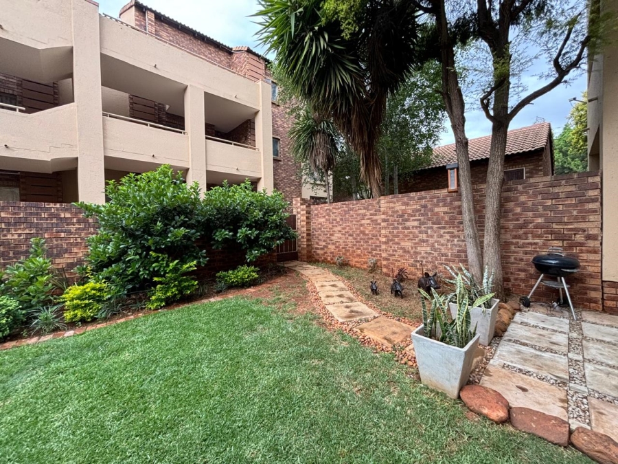 To Let 2 Bedroom Property for Rent in Olympus AH Gauteng