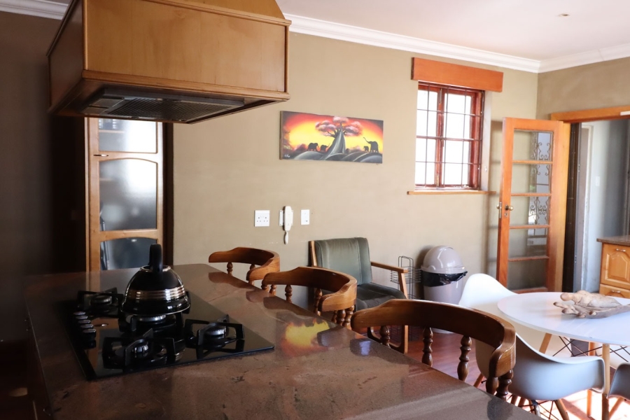 To Let 4 Bedroom Property for Rent in Bryanston Gauteng