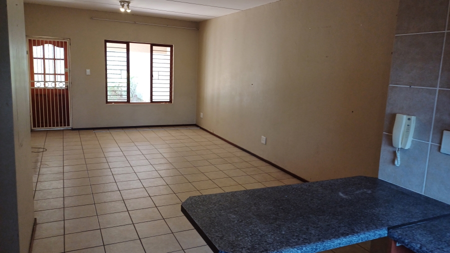 To Let 2 Bedroom Property for Rent in Sunninghill Gauteng