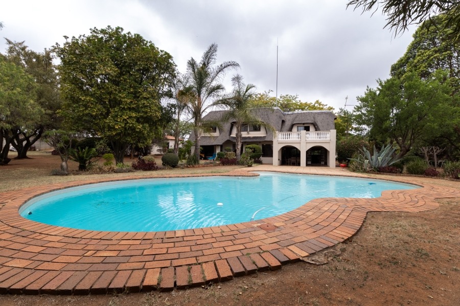 3 Bedroom Property for Sale in Glen Austin Gauteng