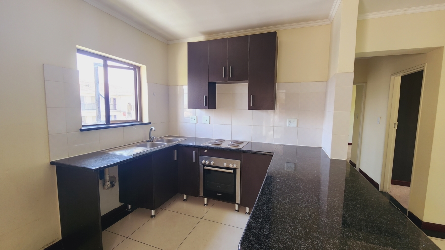 2 Bedroom Property for Sale in Noordwyk Gauteng