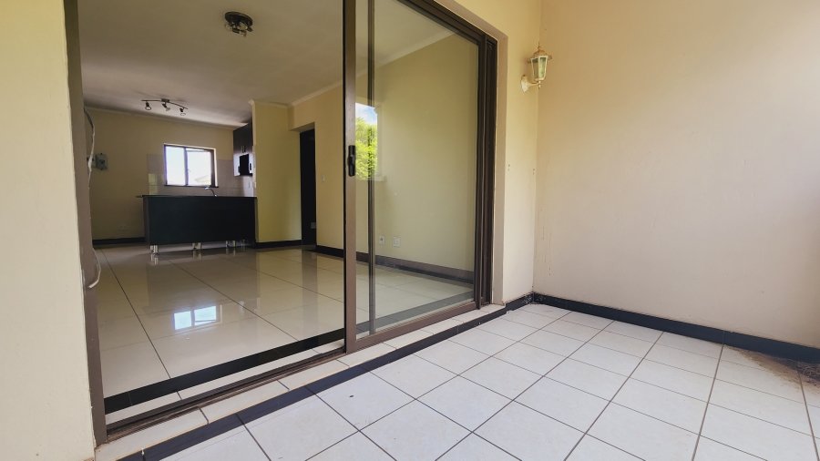 2 Bedroom Property for Sale in Noordwyk Gauteng