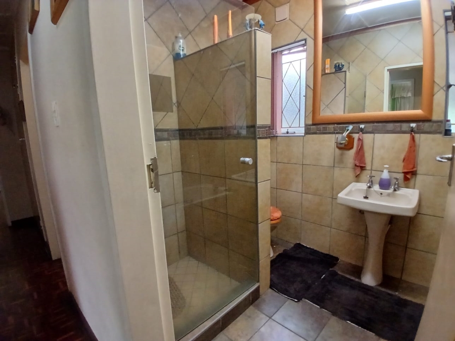 3 Bedroom Property for Sale in Meyerton Central Gauteng