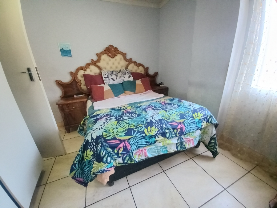 2 Bedroom Property for Sale in Pretoria West Gauteng