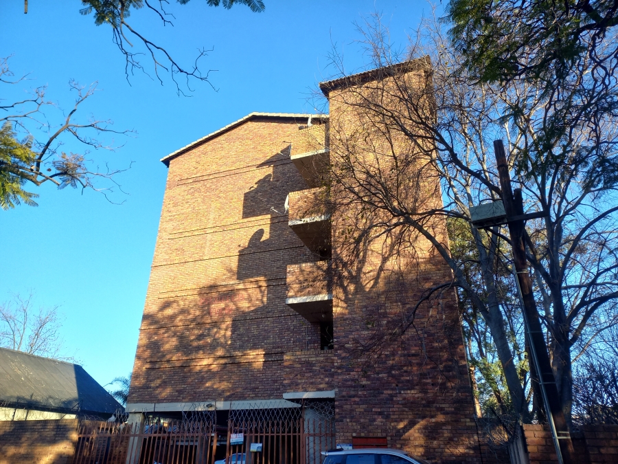 2 Bedroom Property for Sale in Pretoria West Gauteng