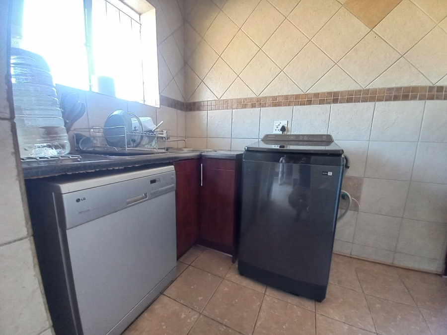 3 Bedroom Property for Sale in Kwaggasrand Gauteng