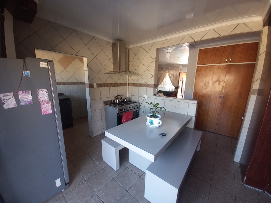 3 Bedroom Property for Sale in Kwaggasrand Gauteng