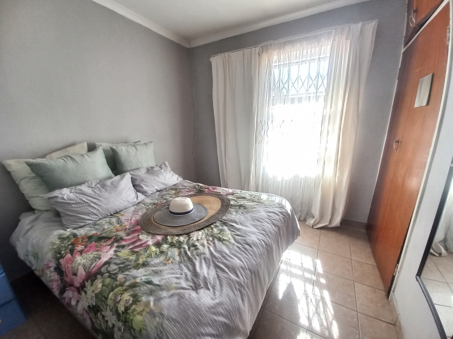 3 Bedroom Property for Sale in Kwaggasrand Gauteng