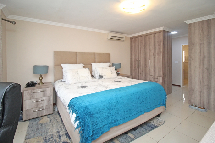 4 Bedroom Property for Sale in Halfway Gardens Gauteng