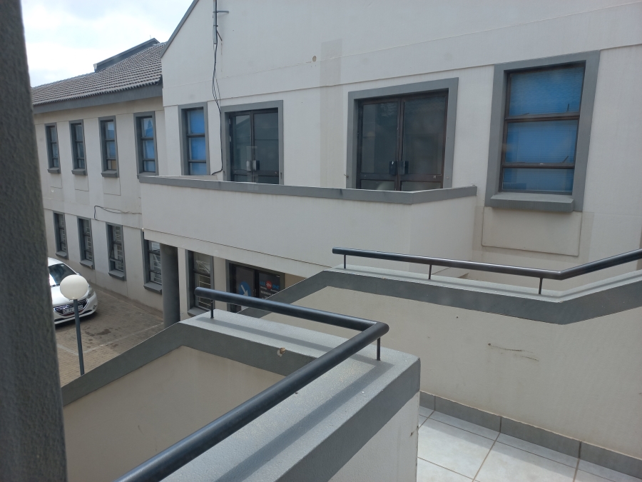 To Let commercial Property for Rent in Halfway House Gauteng