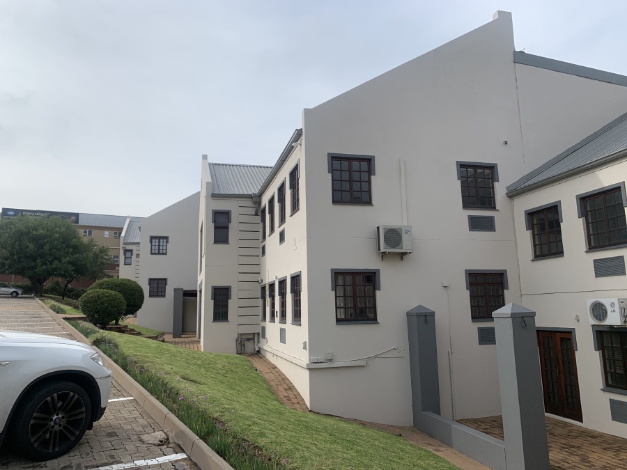 To Let commercial Property for Rent in Halfway House Gauteng