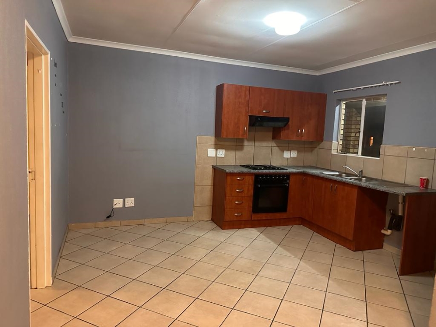 2 Bedroom Property for Sale in Krugersrus Gauteng