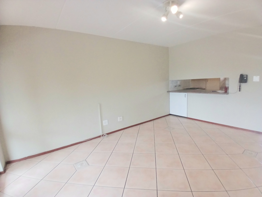 2 Bedroom Property for Sale in Dowerglen Ext 4 Gauteng