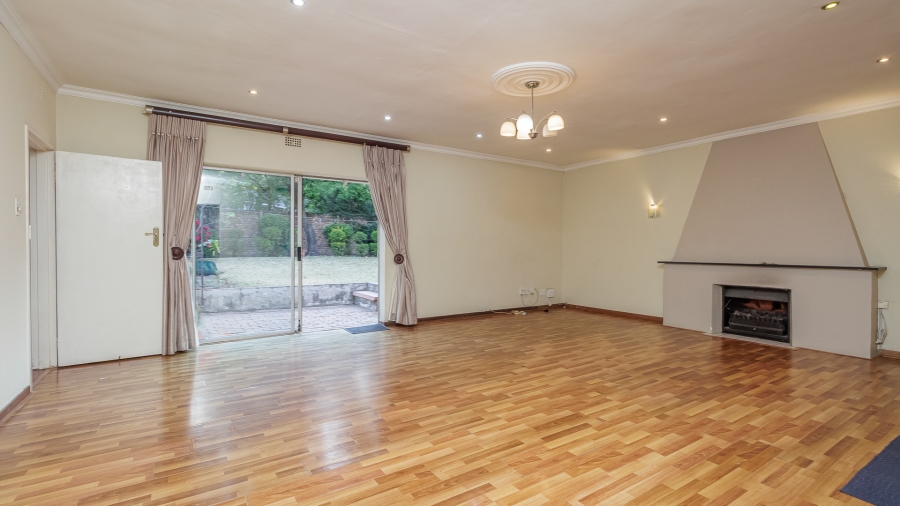 To Let 5 Bedroom Property for Rent in Blairgowrie Gauteng