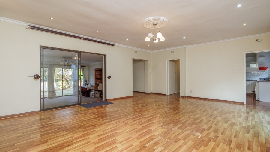 To Let 5 Bedroom Property for Rent in Blairgowrie Gauteng