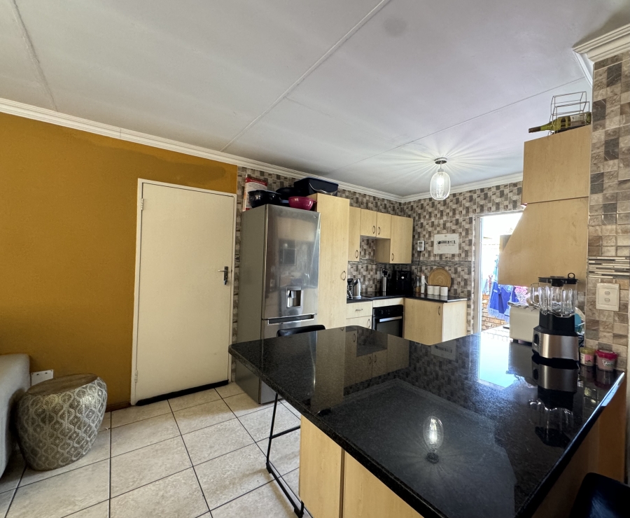 3 Bedroom Property for Sale in Esther Park Gauteng