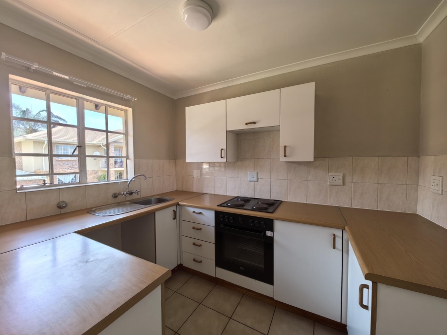 To Let 2 Bedroom Property for Rent in Magalieskruin Gauteng