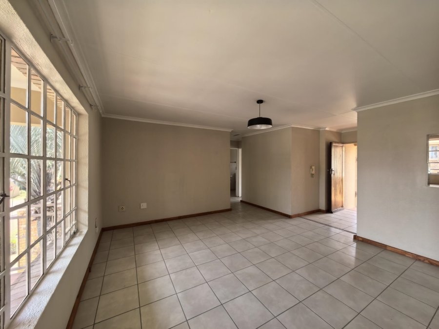 To Let 2 Bedroom Property for Rent in Magalieskruin Gauteng