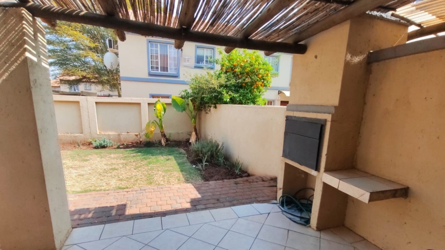 To Let 3 Bedroom Property for Rent in Annlin Gauteng