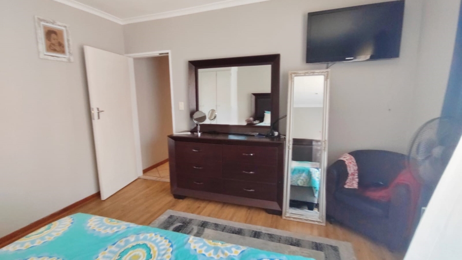 To Let 3 Bedroom Property for Rent in Annlin Gauteng