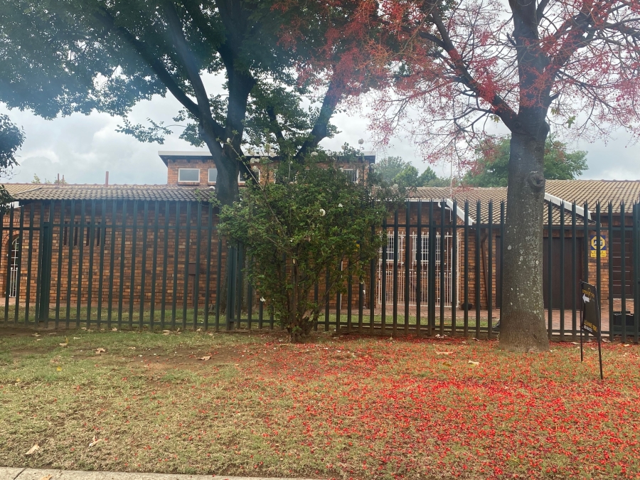 2 Bedroom Property for Sale in Parkmore Gauteng