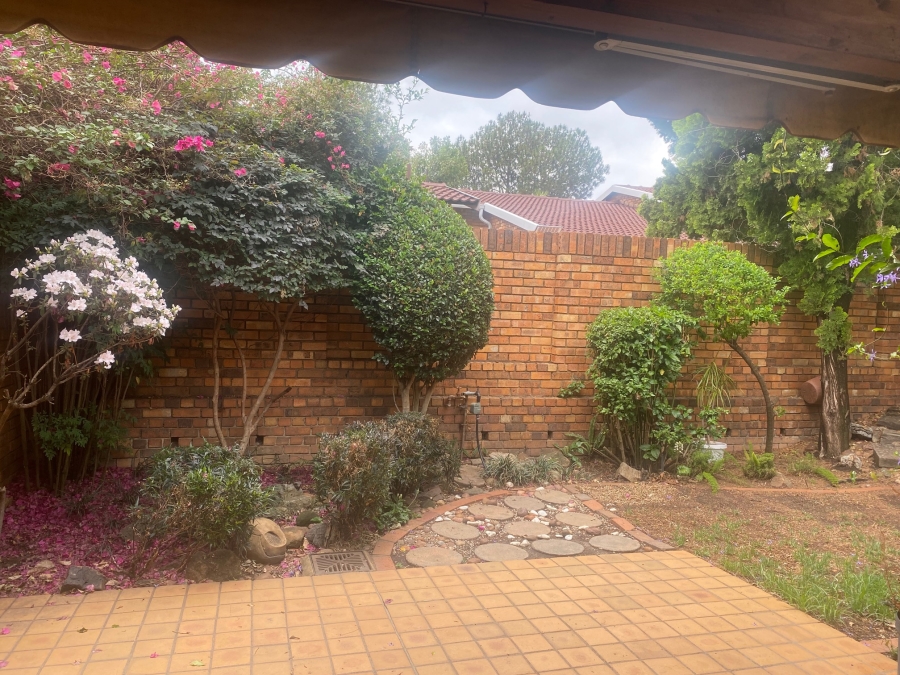 2 Bedroom Property for Sale in Parkmore Gauteng