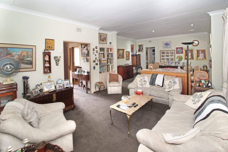 3 Bedroom Property for Sale in Kew Gauteng