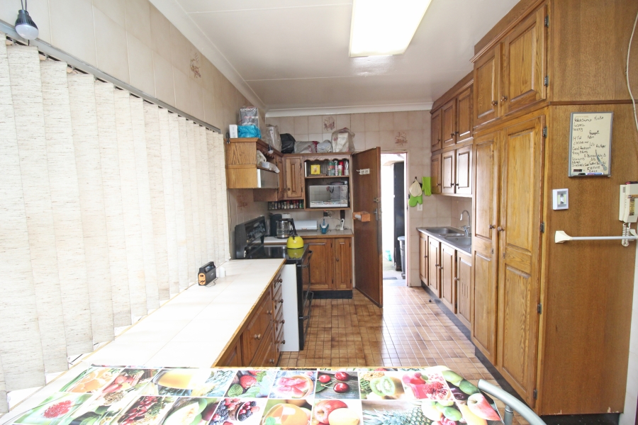 3 Bedroom Property for Sale in Kew Gauteng