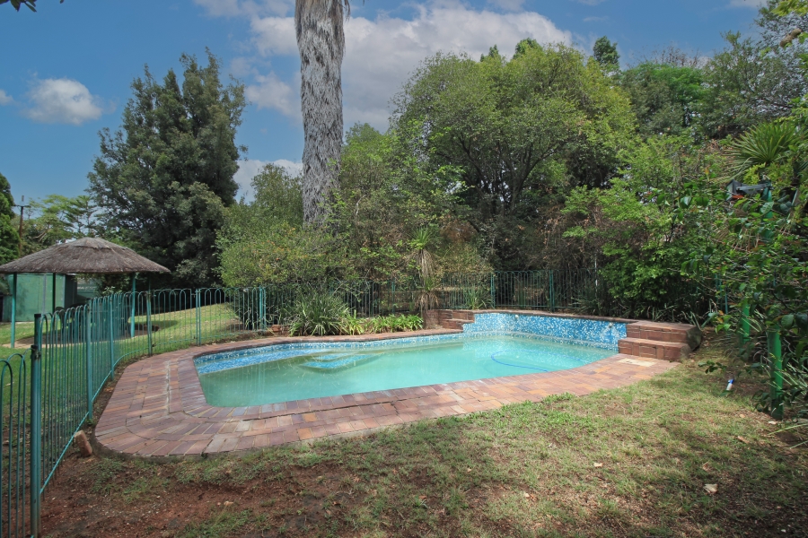 3 Bedroom Property for Sale in Kew Gauteng