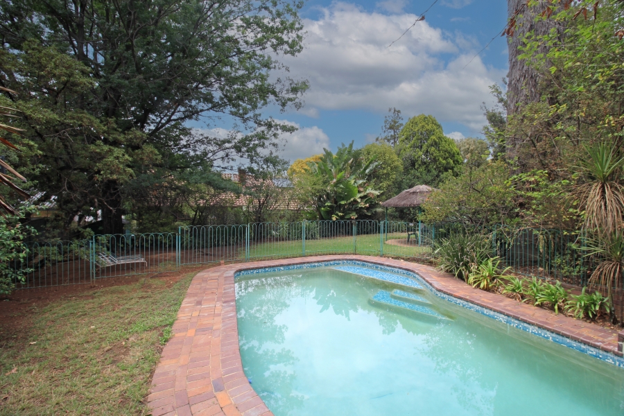 3 Bedroom Property for Sale in Kew Gauteng