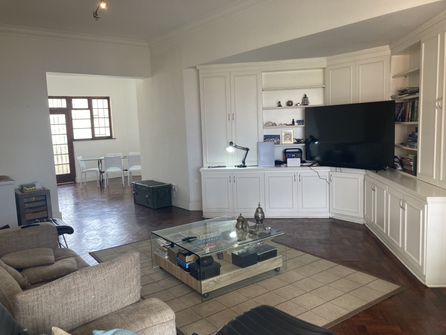 To Let 2 Bedroom Property for Rent in Houghton Estate Gauteng