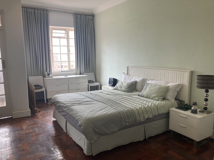 To Let 2 Bedroom Property for Rent in Houghton Estate Gauteng