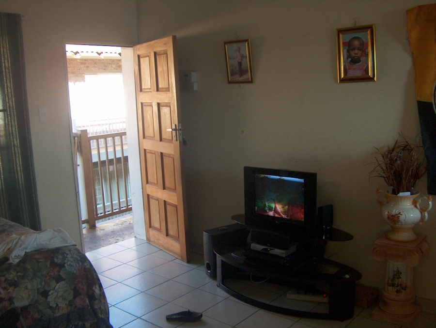 To Let 2 Bedroom Property for Rent in Kempton Park Central Gauteng