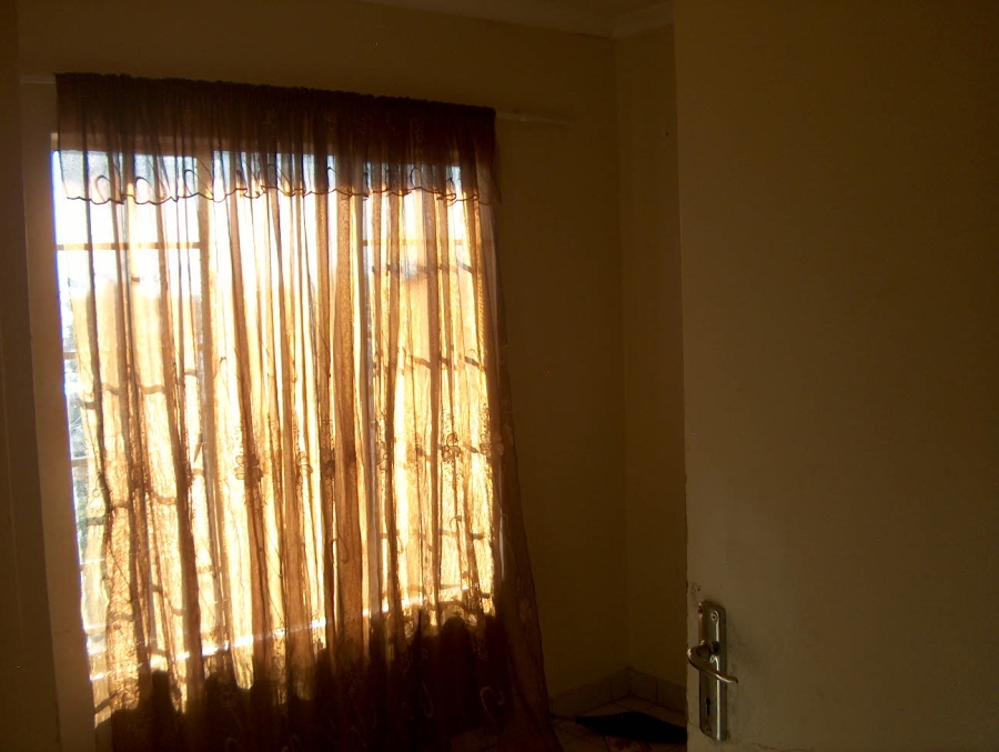 To Let 2 Bedroom Property for Rent in Kempton Park Central Gauteng