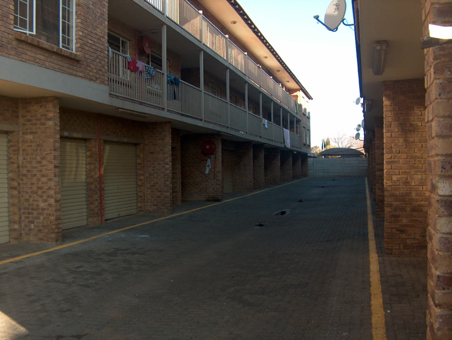 To Let 2 Bedroom Property for Rent in Kempton Park Central Gauteng