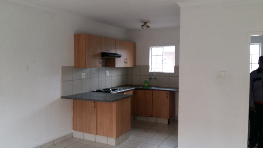 To Let 2 Bedroom Property for Rent in Kempton Park Central Gauteng