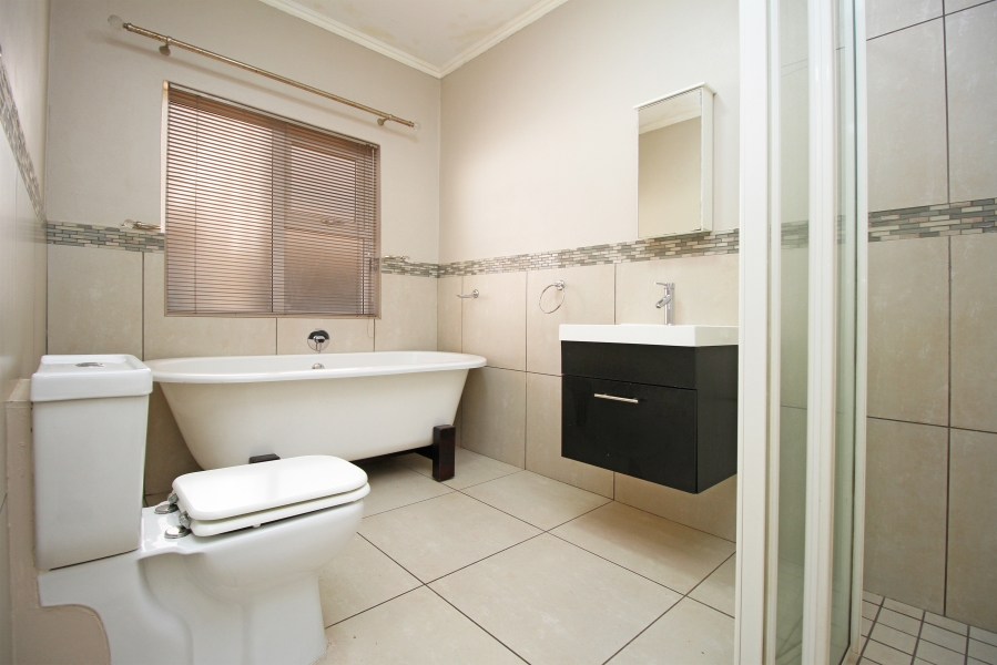 1 Bedroom Property for Sale in Northgate Gauteng