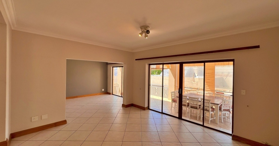 To Let 4 Bedroom Property for Rent in Dainfern Golf Estate Gauteng