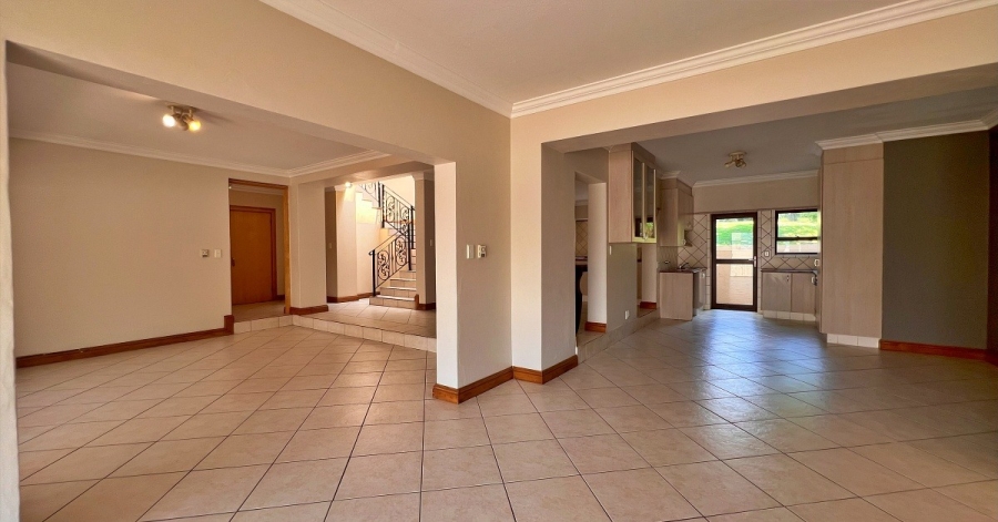 To Let 4 Bedroom Property for Rent in Dainfern Golf Estate Gauteng