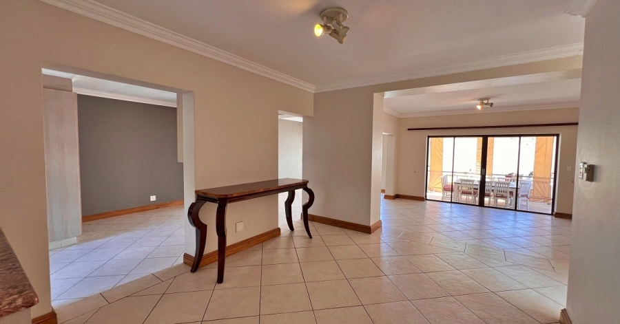 To Let 4 Bedroom Property for Rent in Dainfern Golf Estate Gauteng