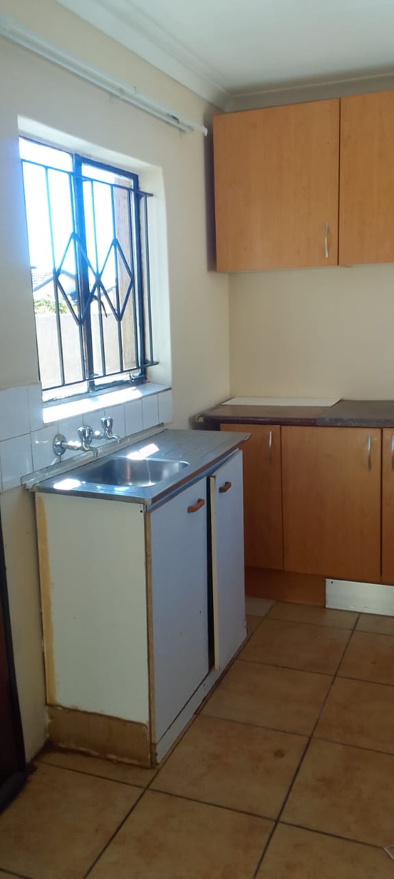 To Let 2 Bedroom Property for Rent in Dobsonville Ext 3 Gauteng