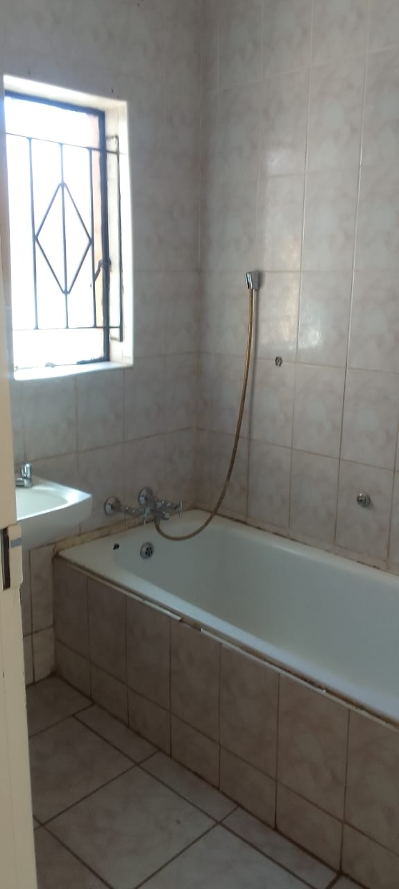 To Let 2 Bedroom Property for Rent in Dobsonville Ext 3 Gauteng