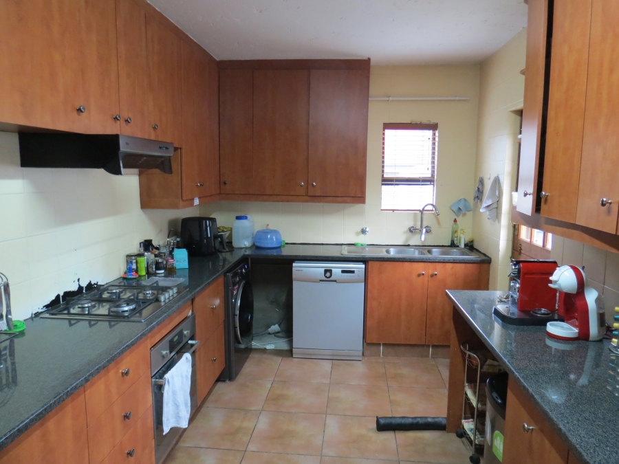 3 Bedroom Property for Sale in Greenstone Hill Gauteng