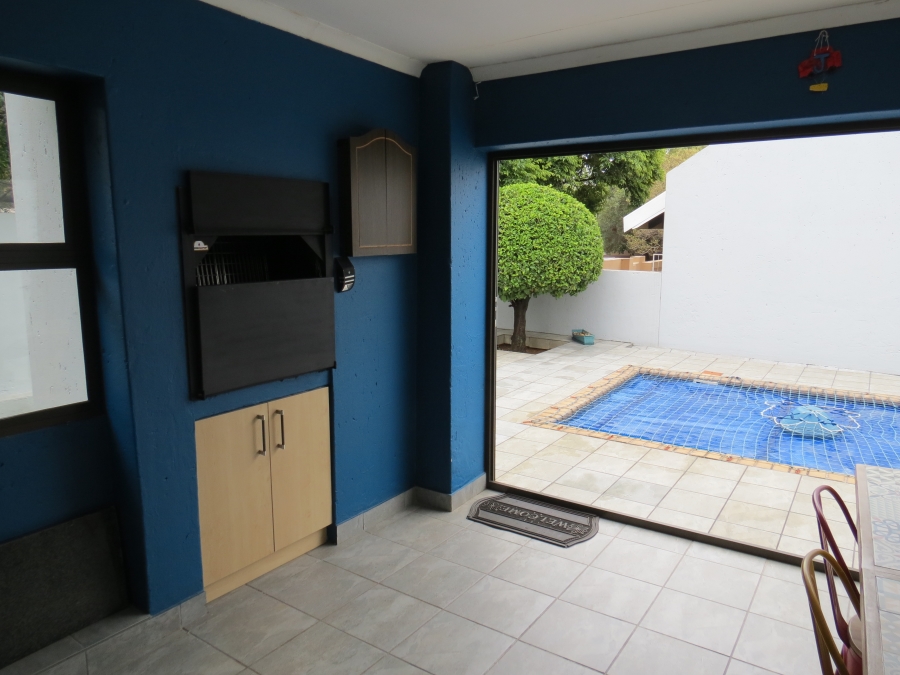 3 Bedroom Property for Sale in Greenstone Hill Gauteng